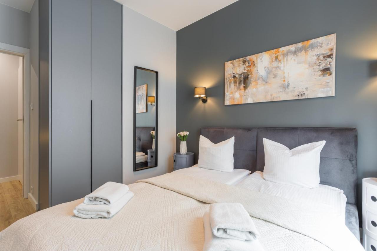 Golden Apartments Warsaw - Luxury Building With Terrace On The Roof - Sienna Str ภายนอก รูปภาพ