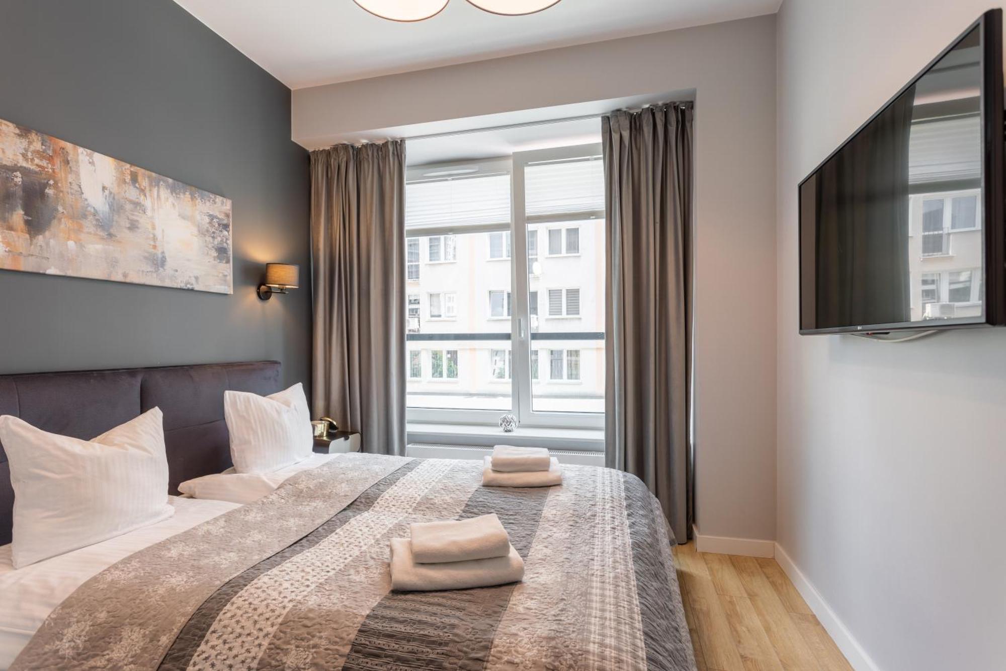 Golden Apartments Warsaw - Luxury Building With Terrace On The Roof - Sienna Str ภายนอก รูปภาพ