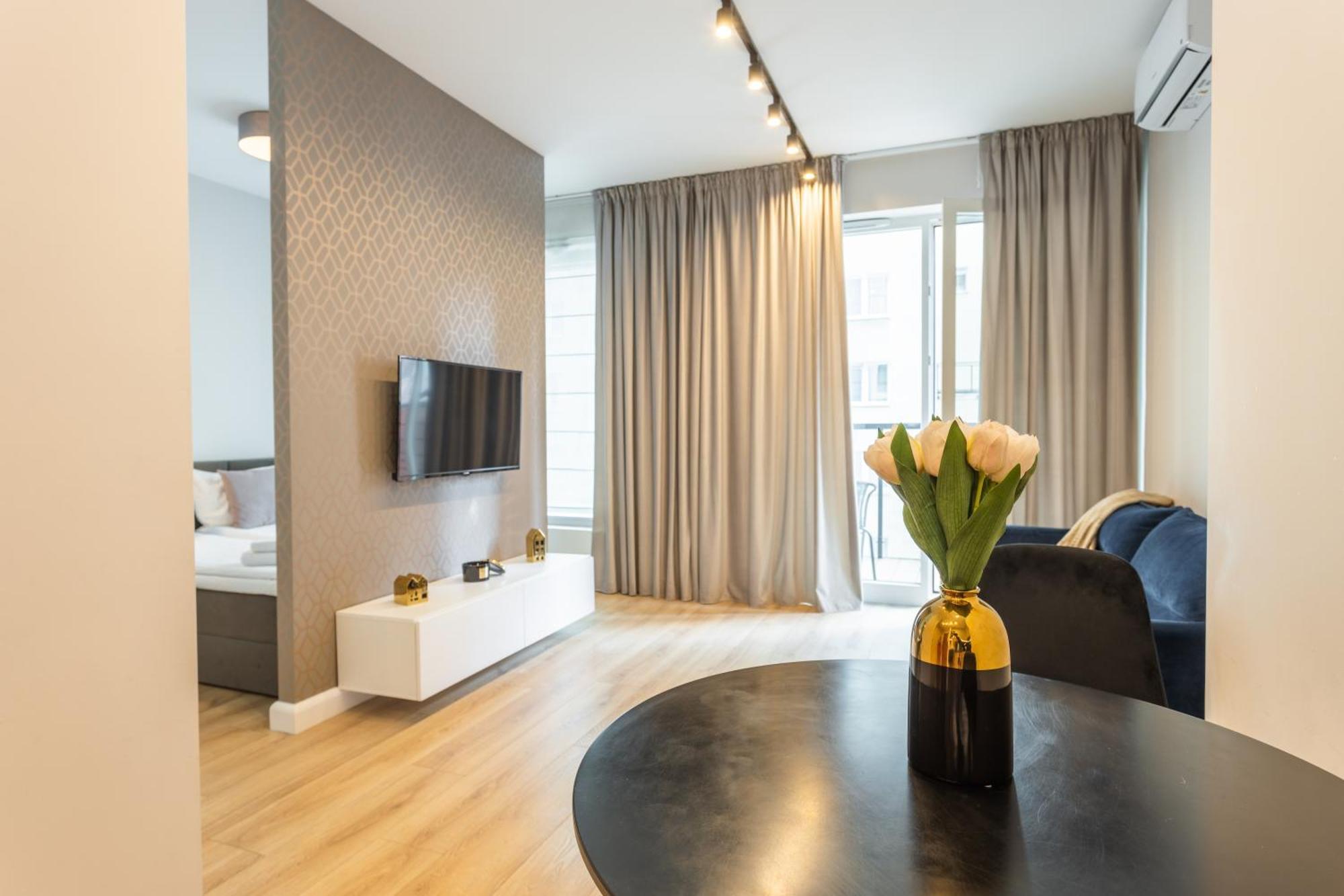 Golden Apartments Warsaw - Luxury Building With Terrace On The Roof - Sienna Str ภายนอก รูปภาพ